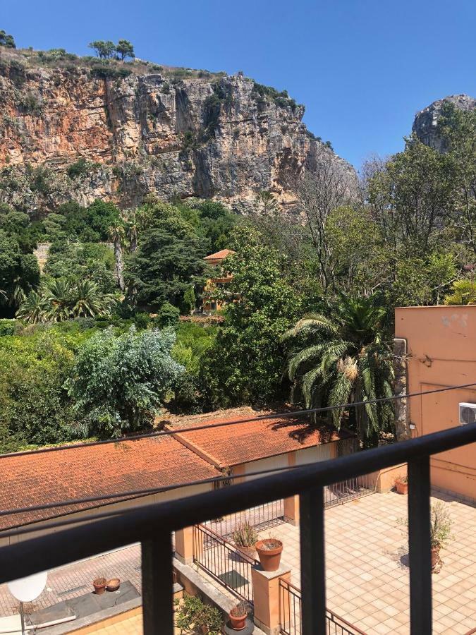 Central House Terracina Kültér fotó